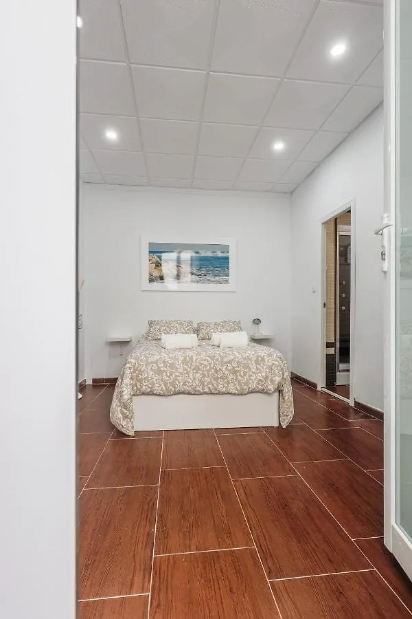 Gran Apartamento De Ensueno↑Calidades 5 Hab 2Banos Kadyks 0*,  Hiszpania